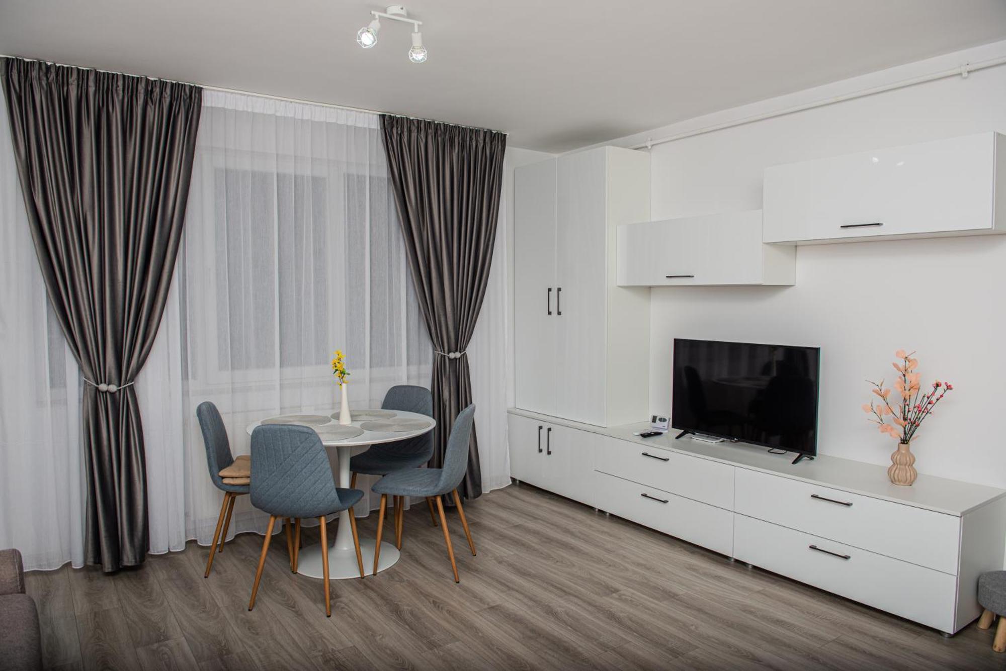 Maria'S Premium Suite Baia Mare Bagian luar foto