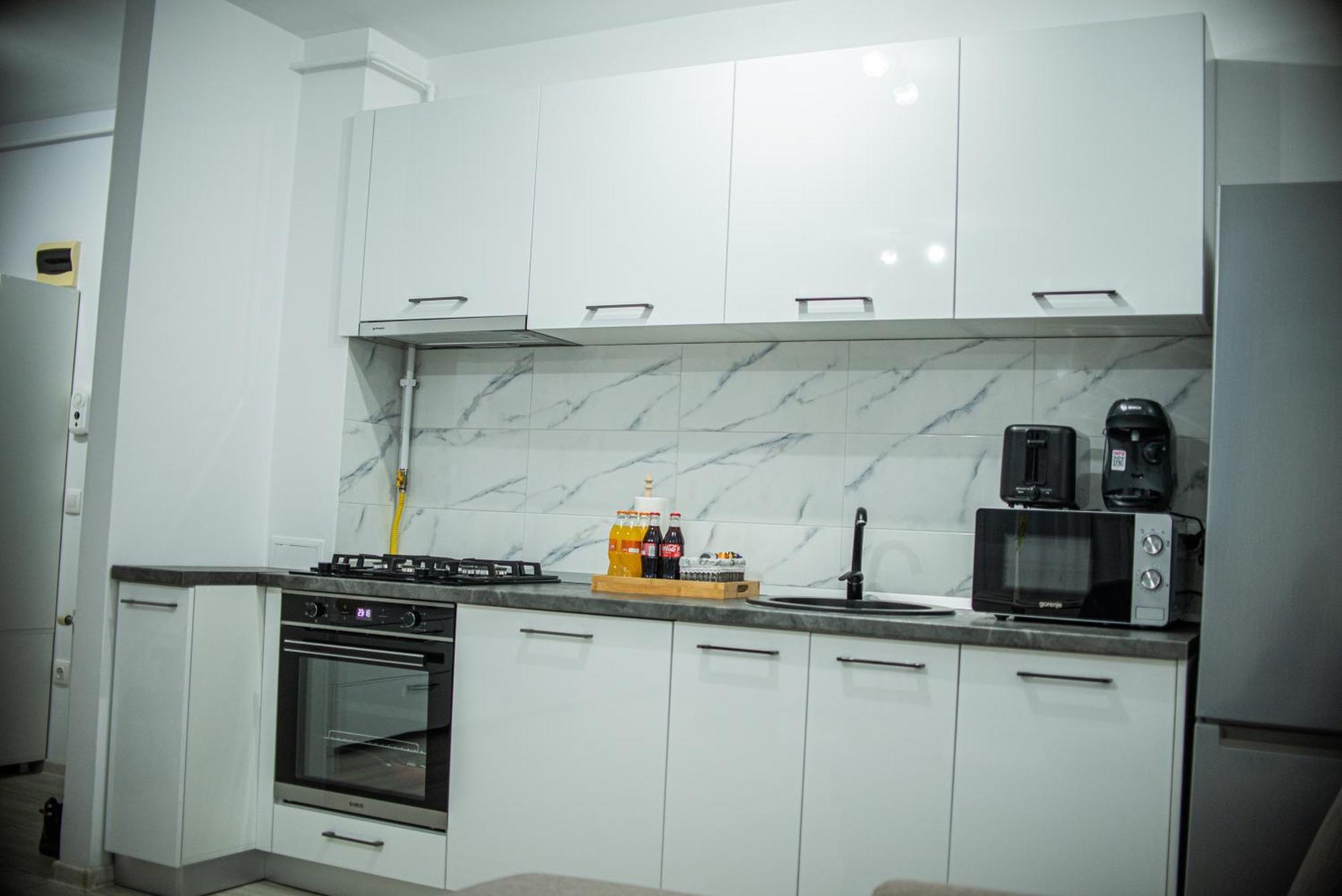 Maria'S Premium Suite Baia Mare Bagian luar foto