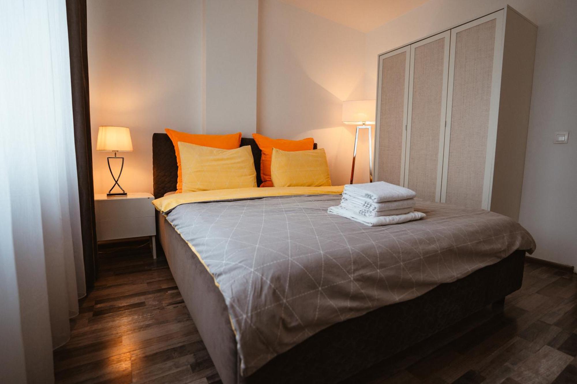 Maria'S Premium Suite Baia Mare Bagian luar foto